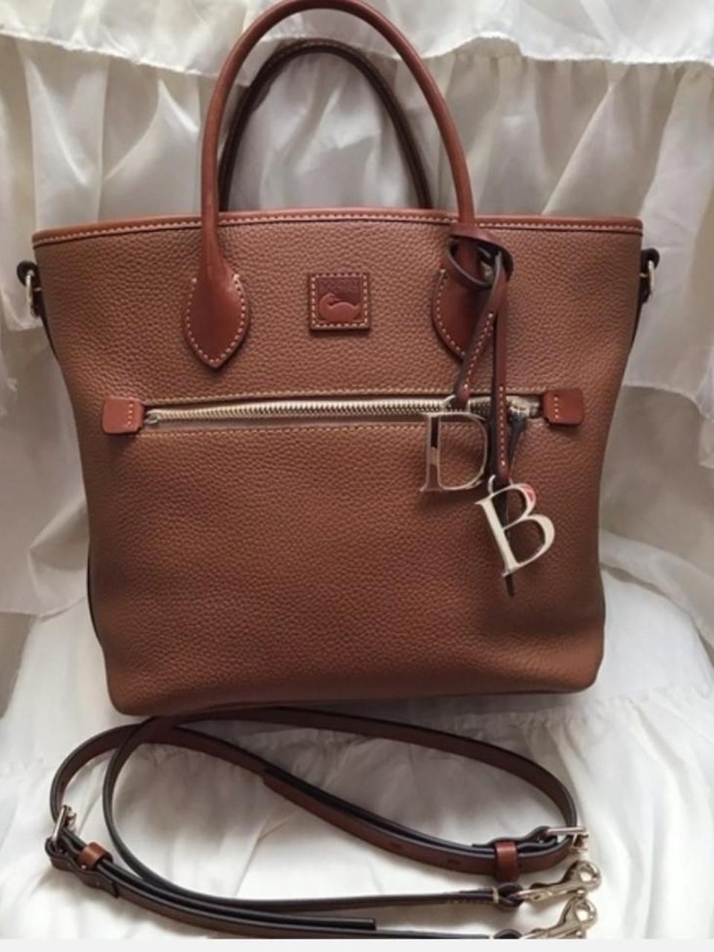 Dooney & Bourke Handle Tote - Picture 5 of 8